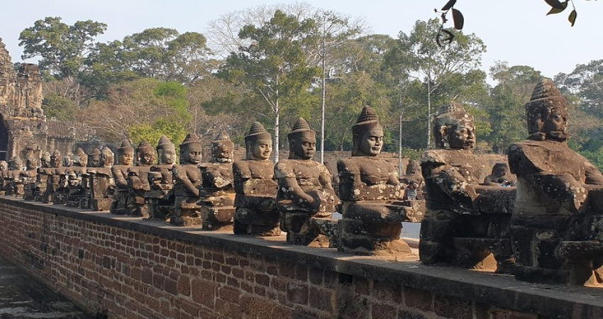 Angkor Wat Sunrise Private Tour